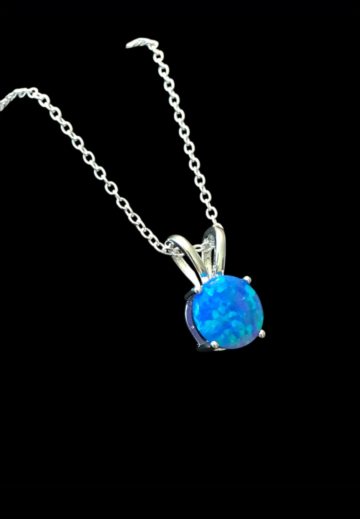 Minimalist Blue Opal Round Necklace