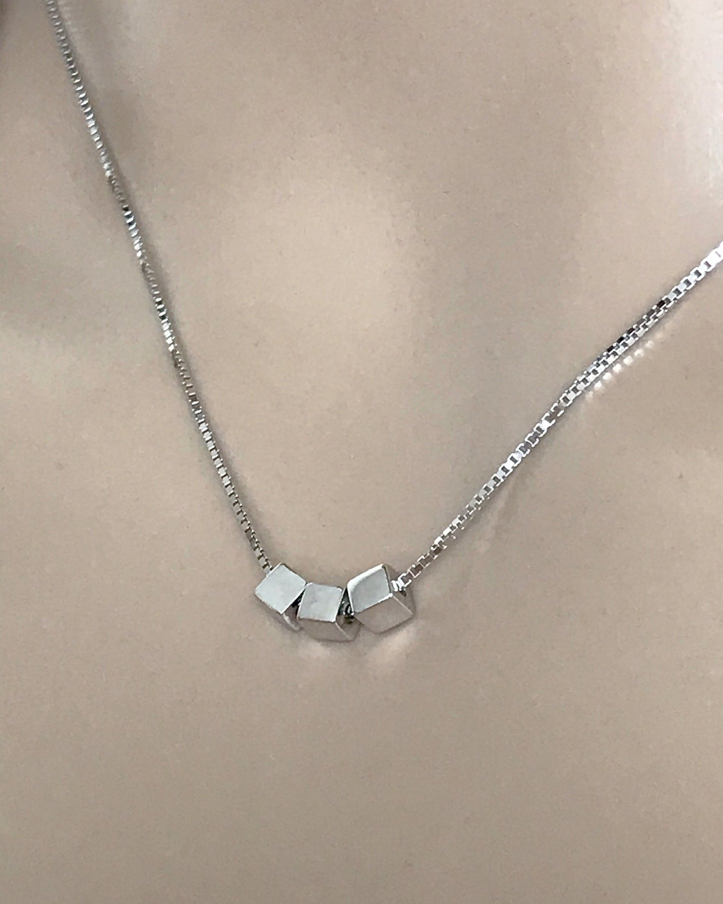 Three Beads Necklace