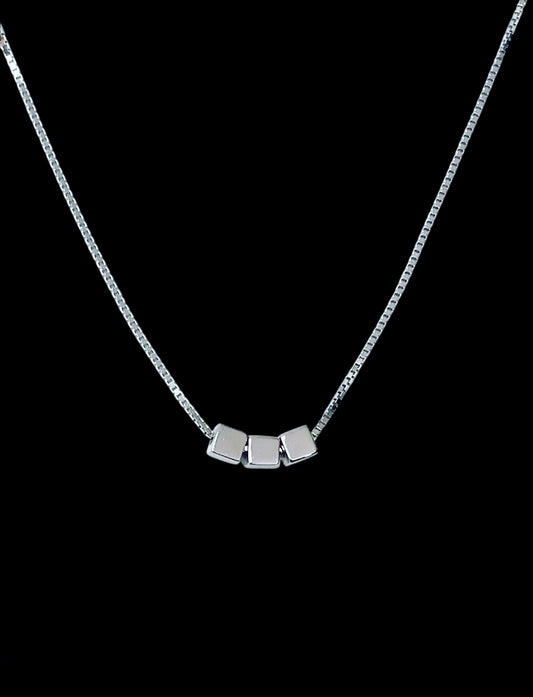Three Beads Necklace